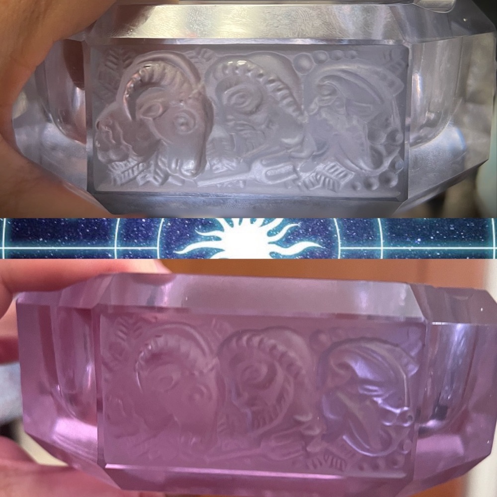 Zodiac Alexandrite Glass Cigar Tray Circa 1930 Antique Hoffman for Lalique. Rare